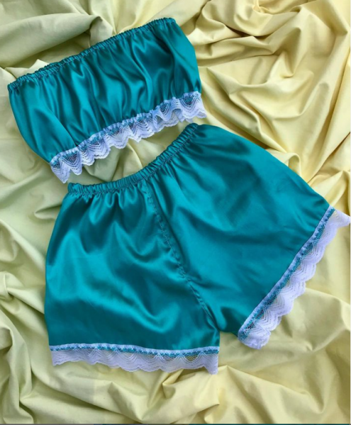 CONJUNTO combo já disponível por apenas 1850MT