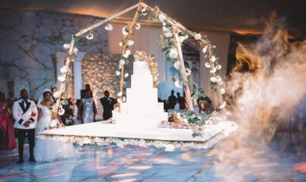 SERVIÇOS DE DECORAÇÃO