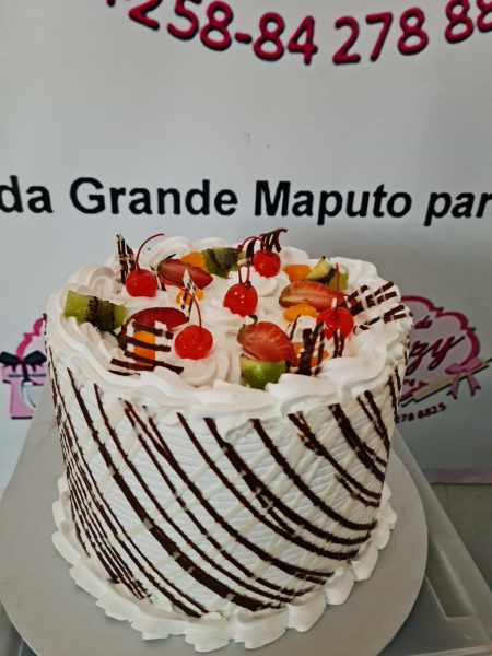 SERVIÇOS DE ALIMENTAÇÃO _ BOLOS E MIMOS