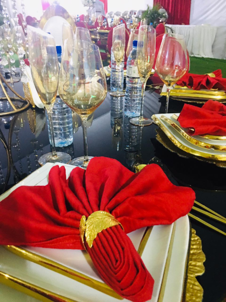 SERVIÇOS DE DECORAÇÃO Aniversário 1500,00 P/P