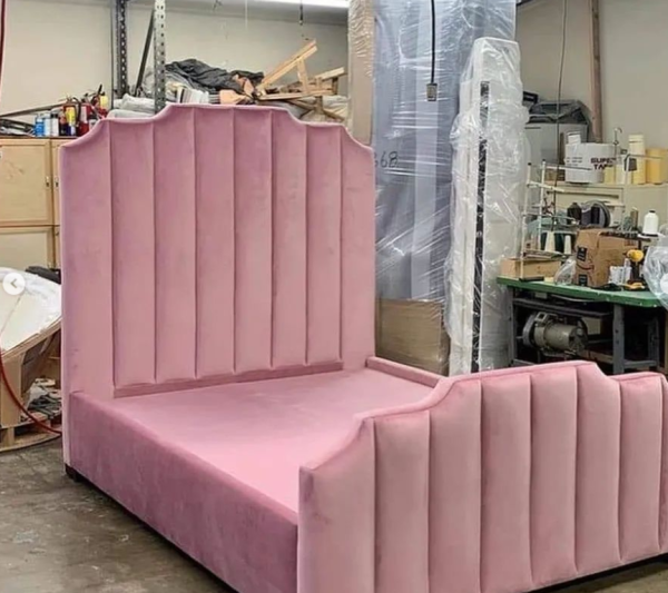 Camas prontas pra entrega em qualquer canto do Pais