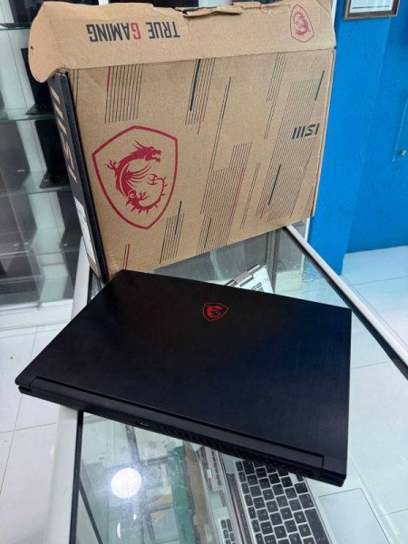 *OPEN BOX, SUPER NOVO*