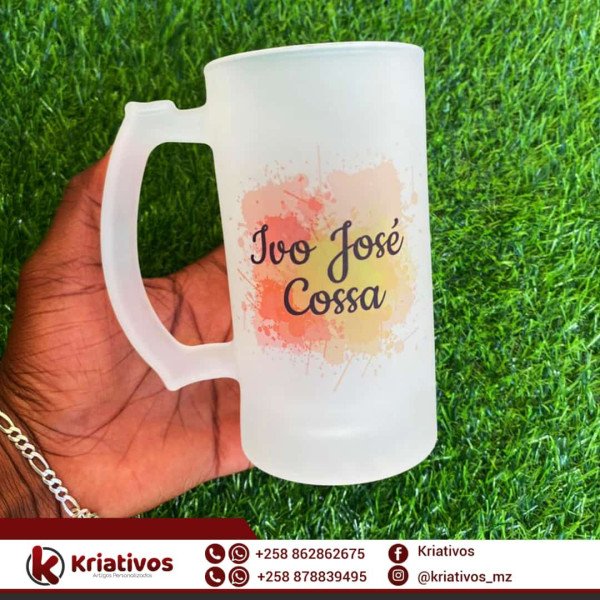 Copos e canecas personalizados