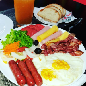 SERVIÇOS DE ALIMENTAÇÃO