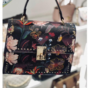 Bolsa 100% autênticas Disponível à 7,500mt.