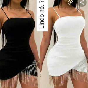 Vestido disponível 25.000 KZS Tamanho S,M,L Entrega com taxa adicional