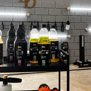 SERVIÇOS _ Car Detail Interior and Exterior Paint Correction Ceramic Coating PPF Paint Protection Film Car Wrap Car Painting Car Care Exclusive Produc