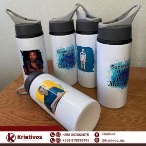 Copos e canecas personalizados