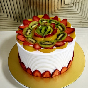 Bolo de frutas 35,000 kz