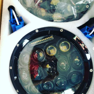 𝙁𝘼𝙍Ó𝙄𝙎 𝙐𝙉𝙄𝙑𝙀𝙍𝙎𝘼𝙄𝙎 10.000mt