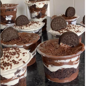 Bolo no pote grande-120