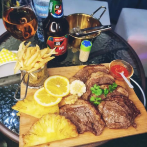 SERVIÇOS DE ALIMENTAÇÃO