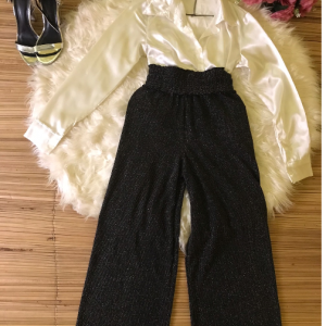 Roupas dos fardos novo Conjunto disponível 2.500 kz