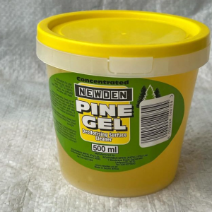 Pine gel(gel de limpeza) de origem Sul Africana disponível para aquisição imediata. 3,500kz