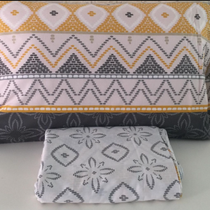 Conjunto King Size  2 Lençóis + 2 fronhas  Valor : 15.600AO