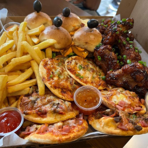 SERVIÇOS DE ALIMENTAÇÃO