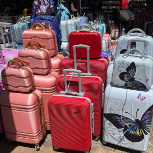 Conjuntos de malas a partir de 3.500 MZN