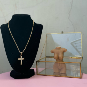 FIO CRUCIFIXO 01 (4000)  Temos serviços de entregas( Sujeito à taxas )