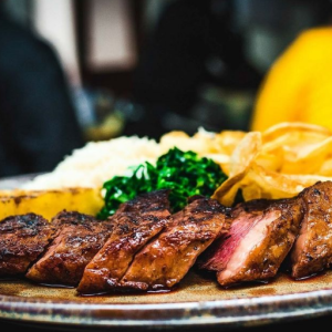 SERVIÇOS DE ALIMENTAÇÃO