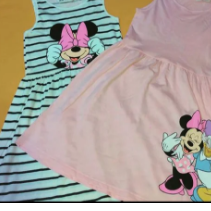 Conjunto de 2 vestidos H&M disponível tamanho 5-6 anos