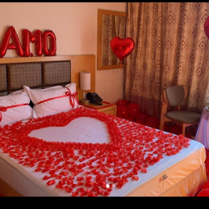 SERVIÇOS DE DECORAÇÃO