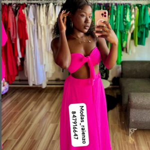 Conjunto disponível na modas_raienzo