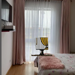 encomende já as suas cortinas e persianas