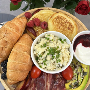 SERVIÇOS DE ALIMENTAÇÃO