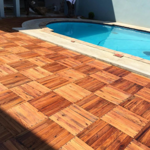 Decks de Simbire para piscina.