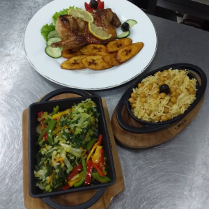 SERVIÇOS DE ALIMENTAÇÃO