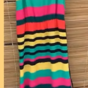 VESTIDO Tamanho XL Preço:9.000,00