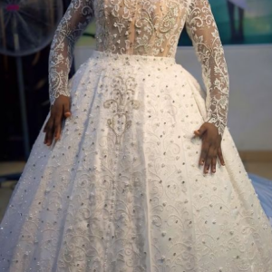 VESTIDOS POR ENCOMENDA