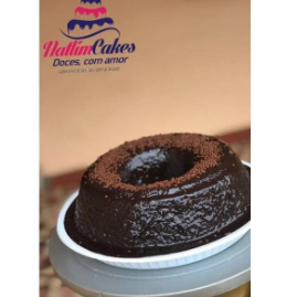 Bolo caseiro com cobertura