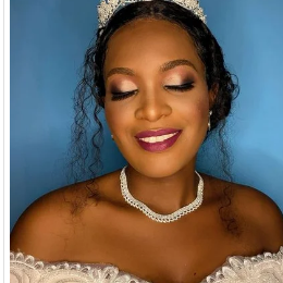 SERVIÇOS DE DECORAÇÃO E PUBLICIDADE