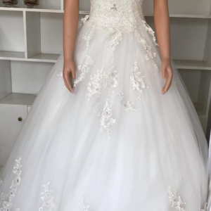 Vestido de noiva ,com acessórios