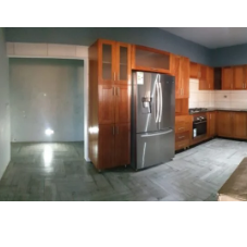 Arrendo casa Tipo 2, 1 Quarto suit, Com sofá, tv, camas,