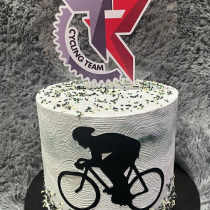 BOLO COM CREME BRAnco