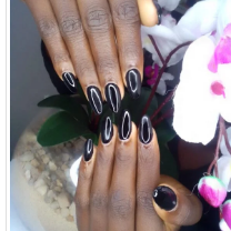 SERVIÇOS DE MANICURE E PEDICURE