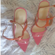 Sandálias rosa MZN 2.000,00 Sandálias rosa da marca ZOE, tamanho 39, novas