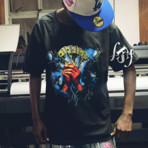 Criamos marcas para nossos parceiros e vendemos nossas marcas por apenas 850mts