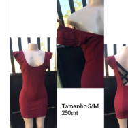 Vestido 250,00 MTn Cor de vinho