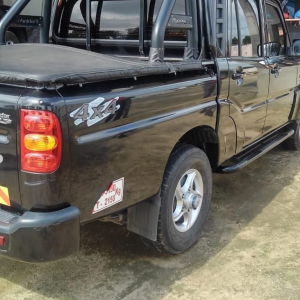 Mahindra scorpion S10 Manual de 6 velocidades a diesel. 39.000,km ODO ,