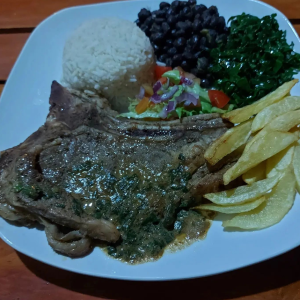 SERVIÇOS DE ALIMENTAÇÃO