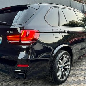 Preço: 2.850.000 MT negociável* ★ BMW X5 35D MSPORT ★ X Drive