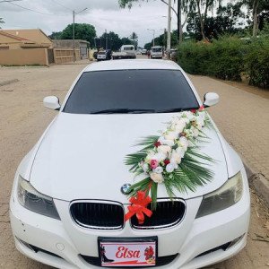 Aluguel de viatura para todo tipo de ocasião 🎊🎊🎊 Oferecemos -  - motorista  -  conforto 😍😍 Custos extras para os noivos 👰‍♀️