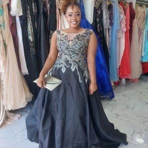 Vestidos lindos disponível na minha loja