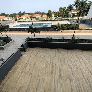 Arrenda se Apartamento T2 Mobilado No Condominio Palmar Edifício Novo NA Sommershield Próximo Ao Hospital Privado