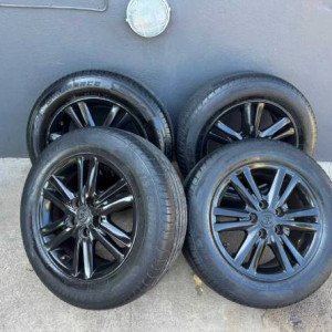 *RODAS DE MARK X*

- 215